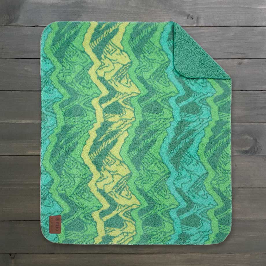 Sherpa Fleece Waterproof Blanket